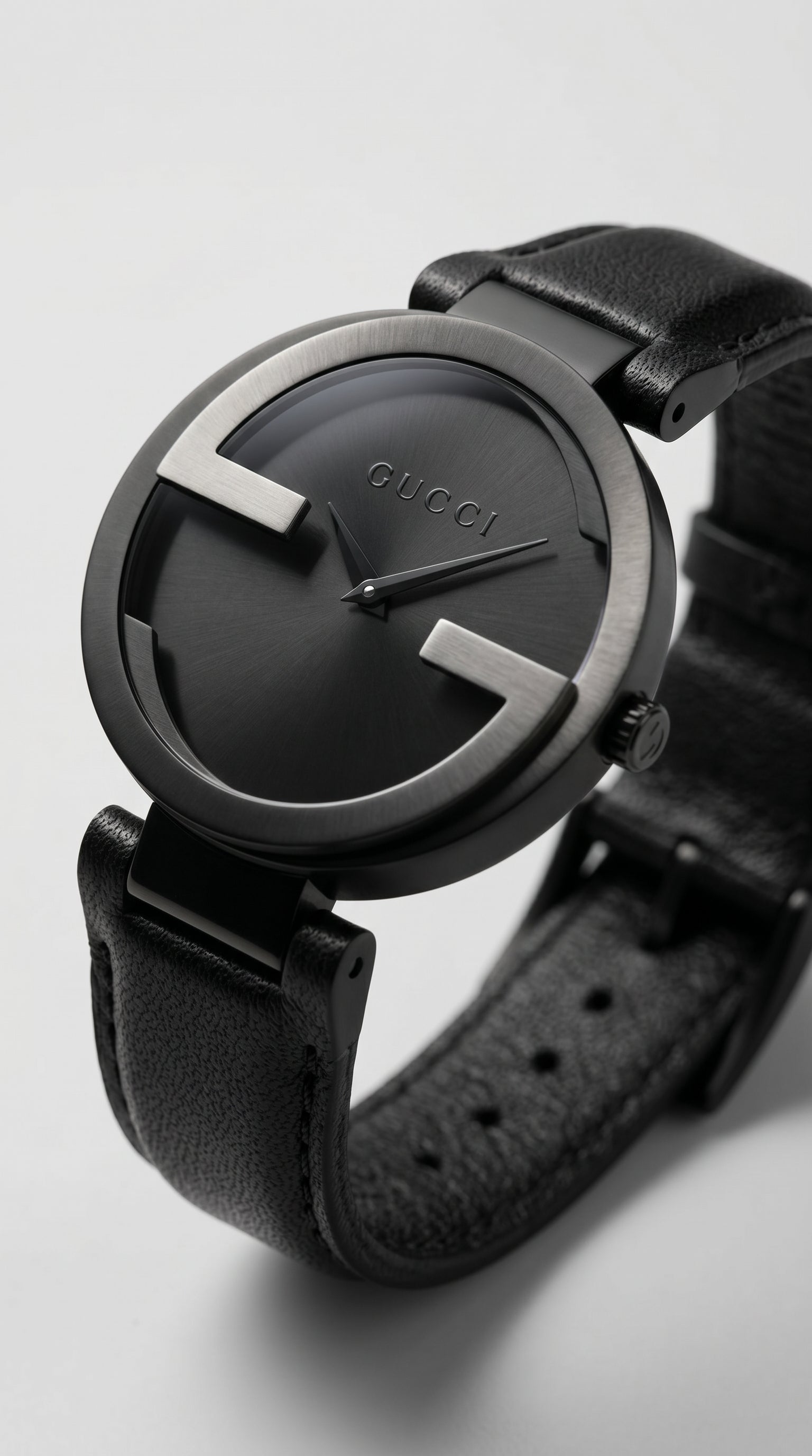 Gucci — YA133302 Interlocking G Black Dial Black Leather Unisex Watch